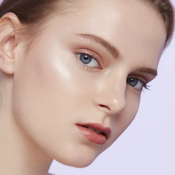 Clé De Peau Beauté The Luminizing Face Enhancer 10g (Various Shades)