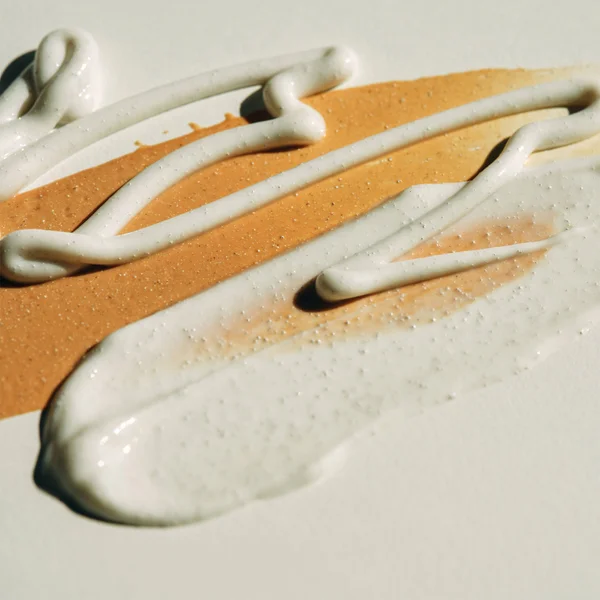 Erborian CC Body - Perfecting Tinted Body Cream