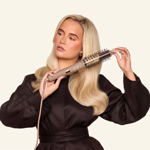 Exclusive Beauty Works X Molly-Mae Hot Brush