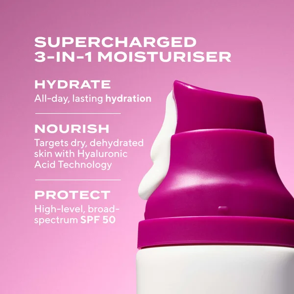 Exclusive Murad Superactive Moisturiser SPF 50: Hydrating 50ml