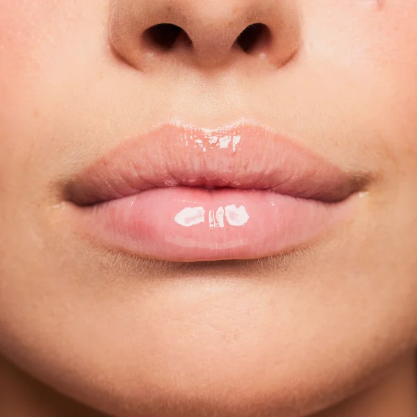 Fenty Beauty Gloss Bomb Ice Cooling Lip Luminizer 9ml (Various Shades)