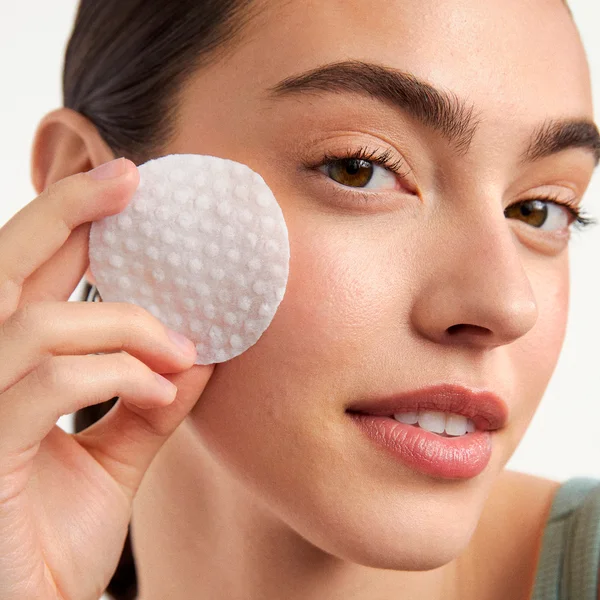 First Aid Beauty Facial Radiance Pads With Glycolic And Lactic Acids Travel Size