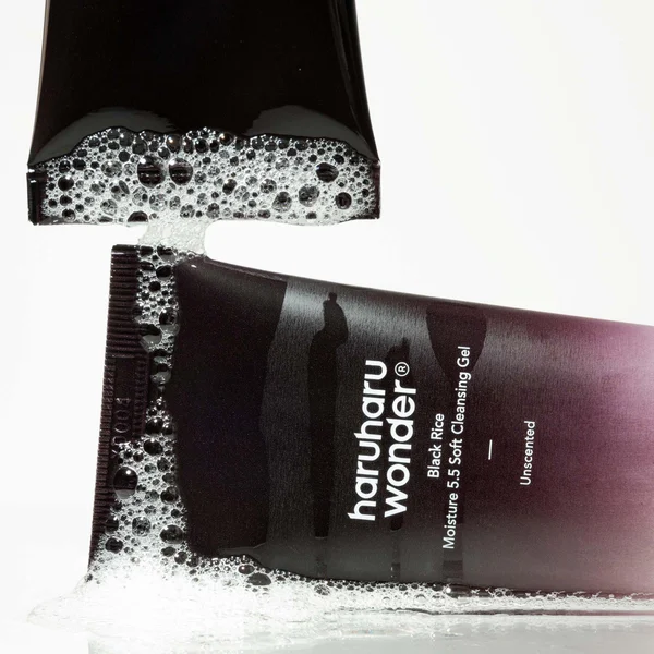 Haruharu Wonder Black Rice Moisture 5.5 Soft Cleansing Gel 100ml