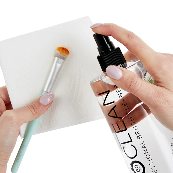 ISOCLEAN 'Enthusiast' Makeup Brush Cleaner With Spray Top 525ml