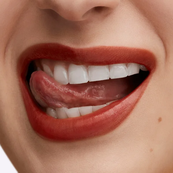 MAC Lustreglass Lipstick 3g (Various Shades)