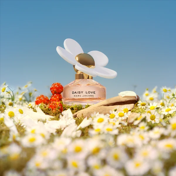 Marc Jacobs Daisy Love Exclusive Eau De Toilette Spray 150ml