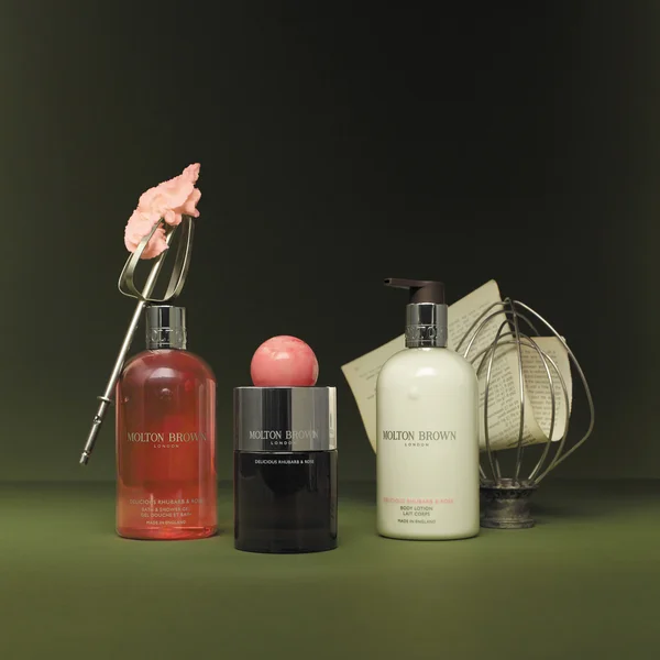 Molton Brown Delicious Rhubarb And Rose Bath And Shower Gel 300ml