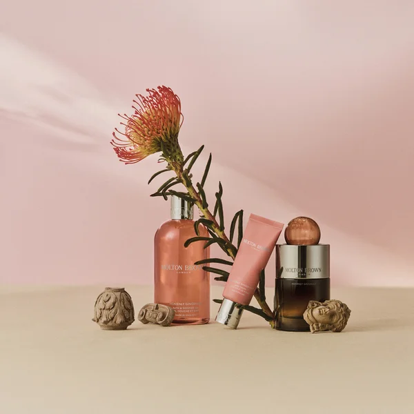 Molton Brown Heavenly Gingerlily Bath And Shower Gel 300ml