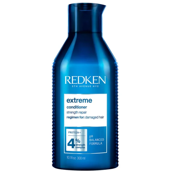 Redken Extreme Shampoo 300ml And Conditioner 300ml Bundle For Damaged Hair With Protein And Strength Complex