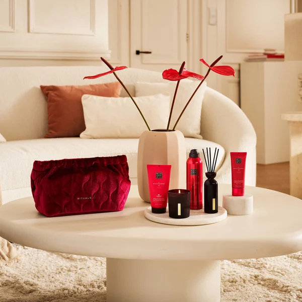 RITUALS The Ritual Of Ayurveda Sweet Almond & Indian Rose Large Gift Set (Worth £97.70)