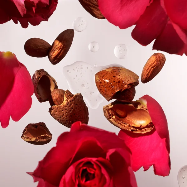 RITUALS The Ritual Of Ayurveda Sweet Almond & Indian Rose Mini Reed Diffuser 70ml