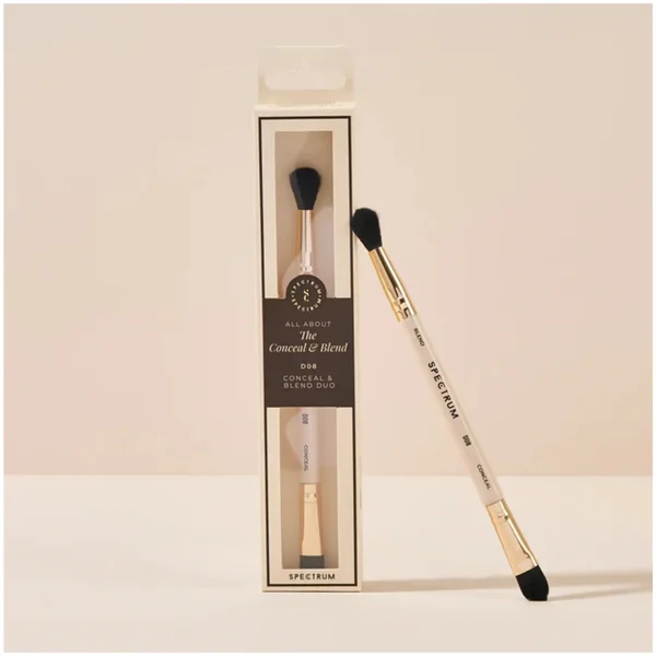 Spectrum Collections All About The Brush D08 "The Conceal And Blend" Brush