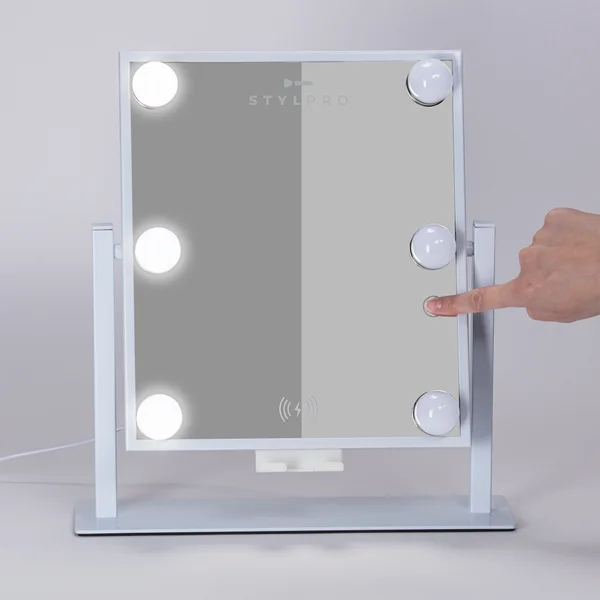 StylPro Glam And Groove Hollywood Vanity Bluetooth Music Mirror