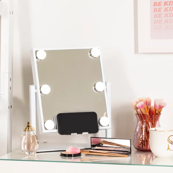 StylPro Glam And Groove Hollywood Vanity Bluetooth Music Mirror