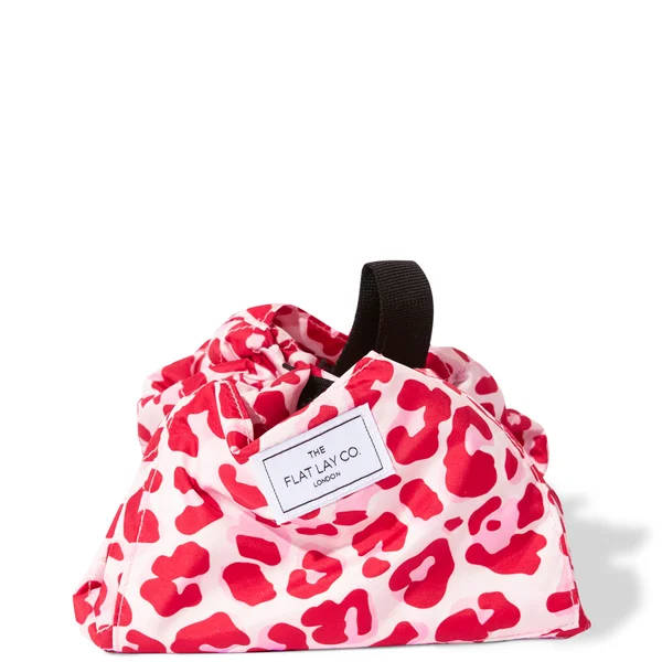 The Flat Lay Co. Drawstring Bag - Pink Leopard