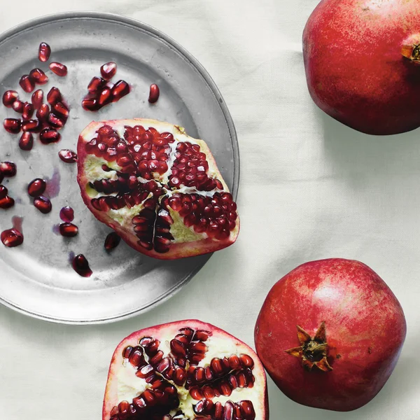 The White Company Pomegranate Home Spray 100ml