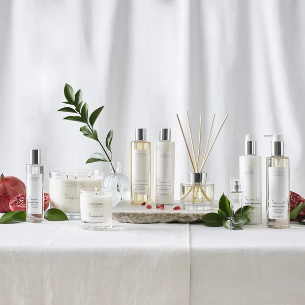 The White Company Pomegranate Home Spray 100ml