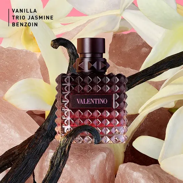 Valentino Born In Roma Donna Intense Eau De Parfum 50ml