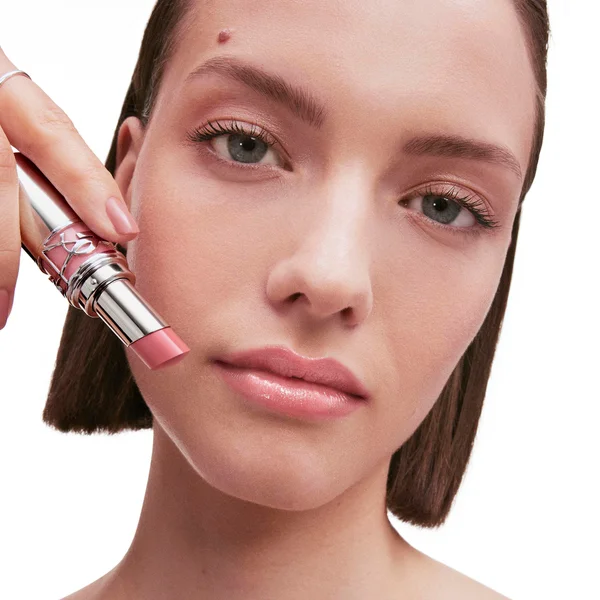 YSL Exclusive Libre Eau De Parfum 30ml + Loveshine Gift Set (Worth £124.22)