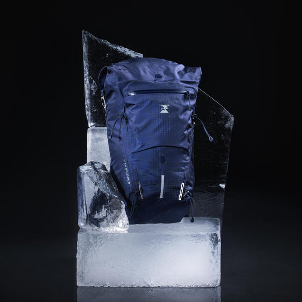 Decathlon Simond Ice 30L Waterproof Mountaineering Backpack Asphalt Blue