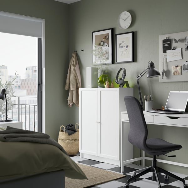 IKEA BILLY / OXBERG Bookcase With Doors White 31 1/2x11 3/4x41 3/4 "