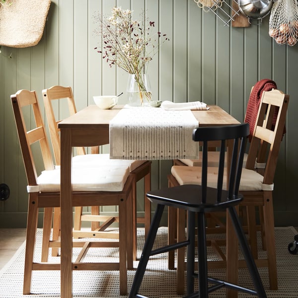 IKEA HÄGERNÄS Table And 4 Chairs Antique Stain Pine