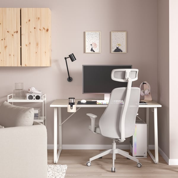 IKEA HUVUDSPELARE / MATCHSPEL Gaming Desk And Chair Beige/light Gray