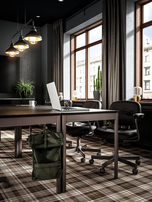 IKEA IDÅSEN Table Black/dark Gray 55 1/8x27 1/2x29 1/2 "