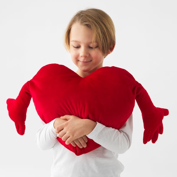 IKEA FAMNIG HJÄRTA Cushion Red 16x40 "