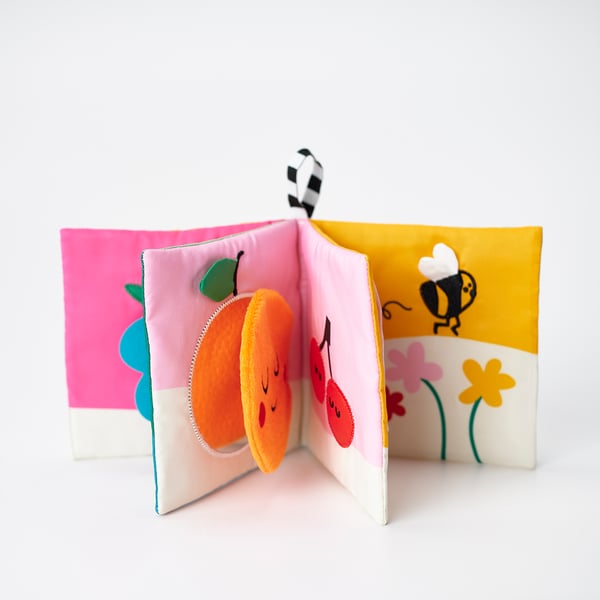 IKEA GRÖNFINK Play Book Multicolor 6x6 "