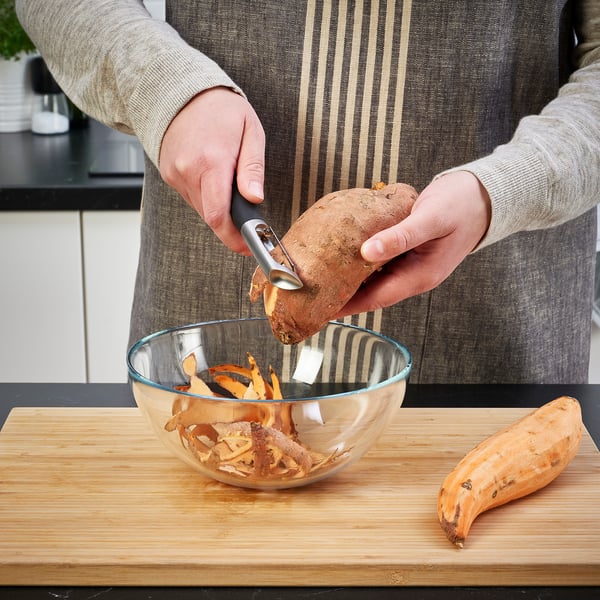 IKEA IKEA 365+ VÄRDEFULL Potato Peeler Black