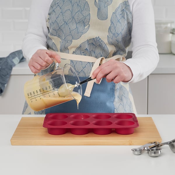 IKEA KANTNÅL Muffin Mold Dark Red 7x11 ¾ "