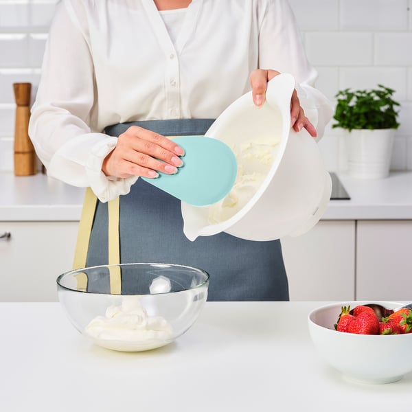 IKEA LÄTTBAKAD Bowl Scraper Silicone/light Blue