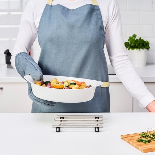 IKEA LÄTTVIKTIG Baking Dish White 12x7 "