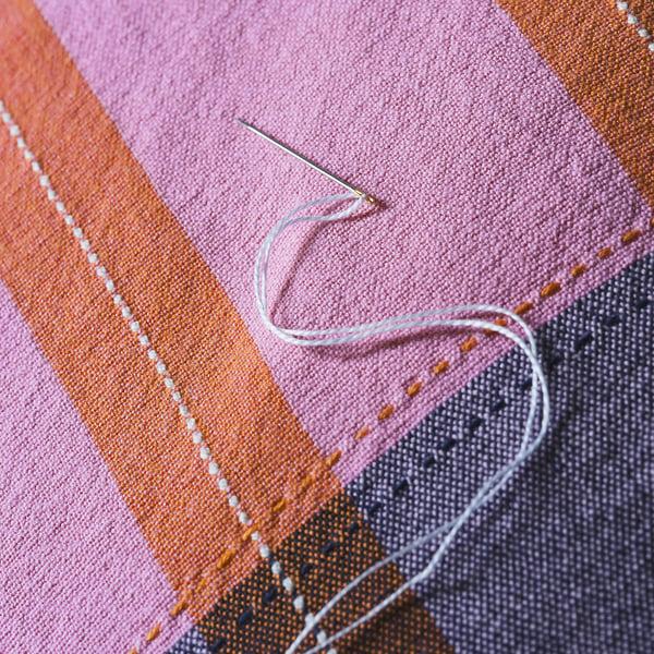 IKEA MÄVINN Cushion Cover Pink/orange 20x20 "