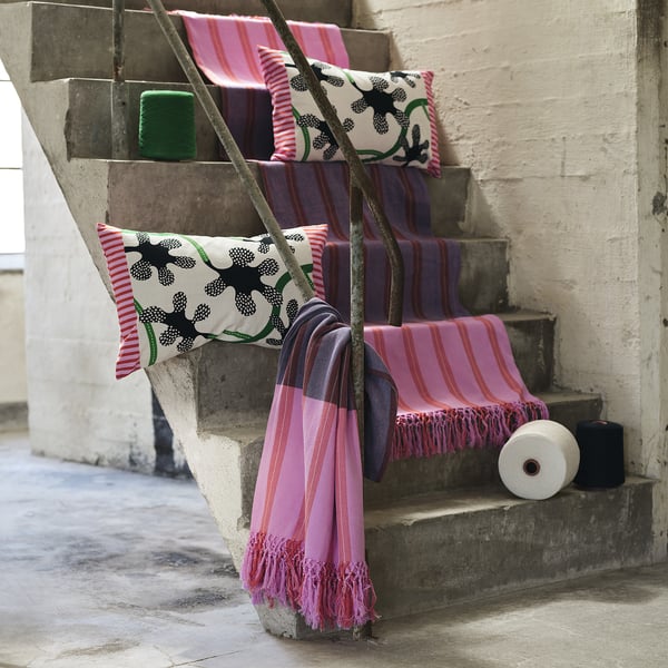 IKEA MÄVINN Throw Pink/orange Stripe 43x67 "