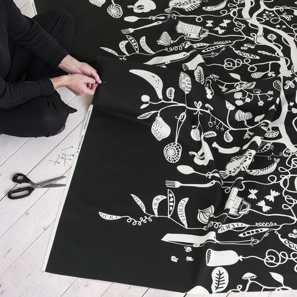 IKEA PIPDÅN Pre-cut Fabric Black/white 59x118 "