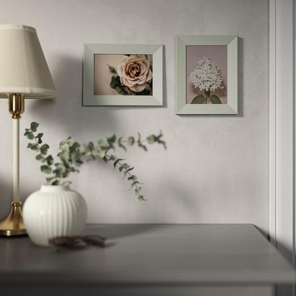 IKEA PLOMMONTRÄD Frame pale gray-green 5x7 "