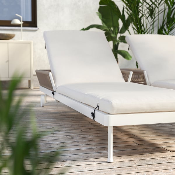 IKEA SEGERÖN Chaise White/beige