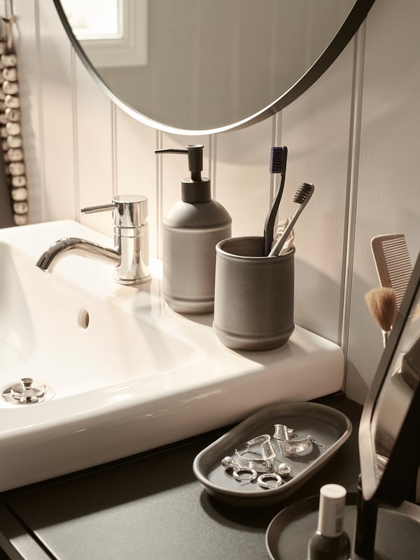 IKEA TVÅLSJÖN 3-piece Bathroom Set