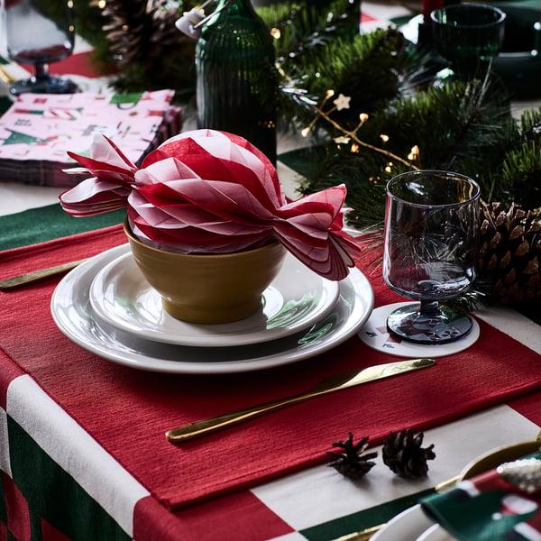IKEA VINTERFINT Place Mat Red 17 ¾x13 ¾ "