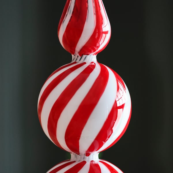 IKEA VINTERFINT Top Spire Glass Red/white 11 "