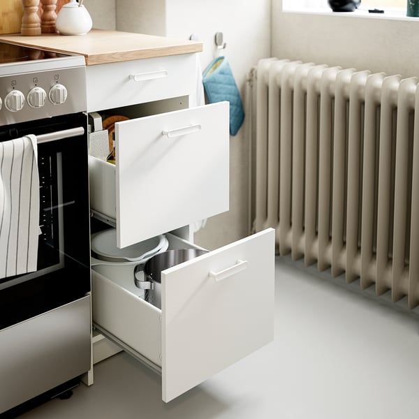 IKEA KNOXHULT Base Cabinet With Drawers White 15x24x36 "