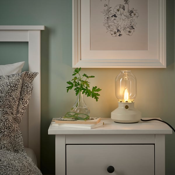 IKEA LUNNOM LED Bulb E12 180 Lumen Dimmable/chandelier Brown Clear Glass