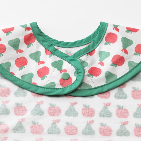 IKEA MATVRÅ Bib Fruit/vegetables Pattern/green Yellow
