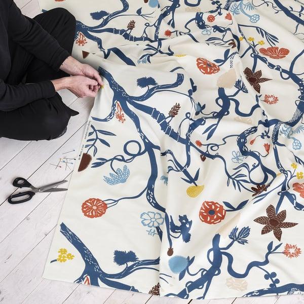 IKEA REVFINGERÖRT Pre-cut Fabric Botanical Details/white Multicolor 59x118 "