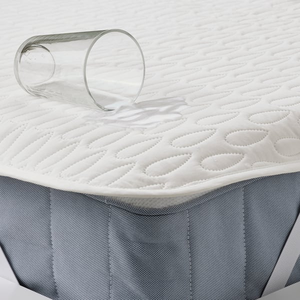 IKEA SOTNÄTFJÄRIL Waterproof Mattress Protector Queen