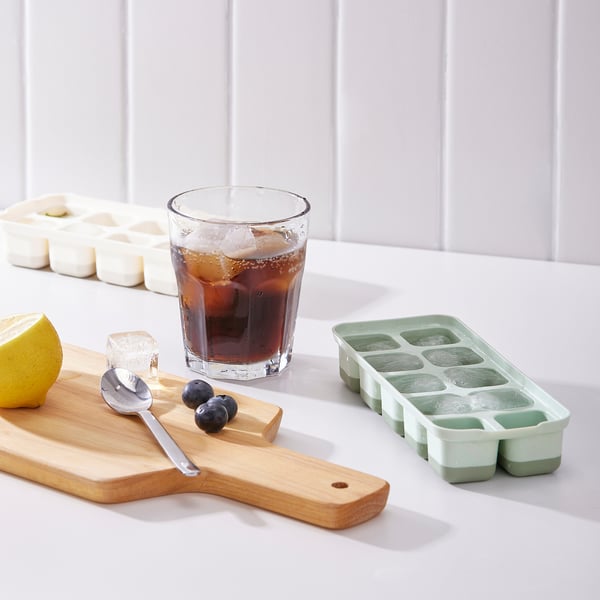 IKEA SPJUTROCKA Ice Cube Tray With Lid Mixed Colors