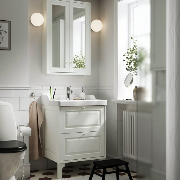 IKEA TÄNNFORSEN Mirror Cabinet With Doors White 24x6x37 "
