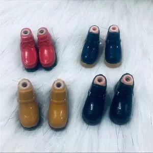 070 BRATZ VINTAGE SHOES BUNDLE